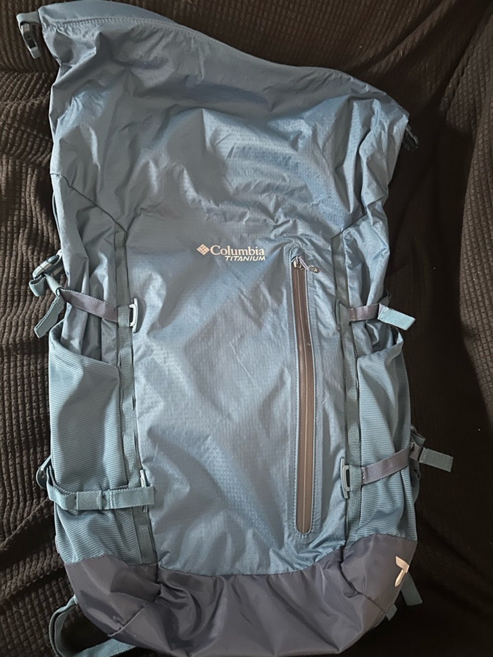 Columbia Titanium Slate Blue Outdoor Backpack
